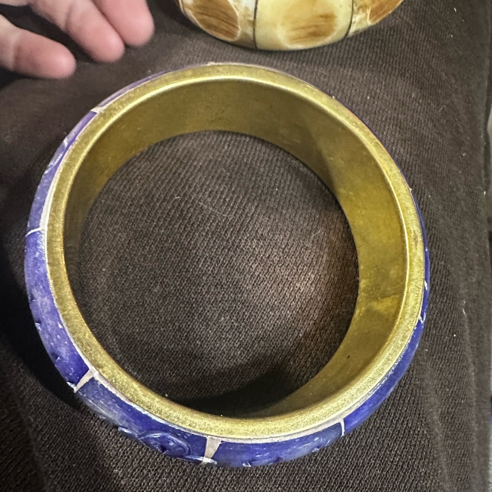 Bone Blue Floral Bangle Bracelet - Picture 9 of 12